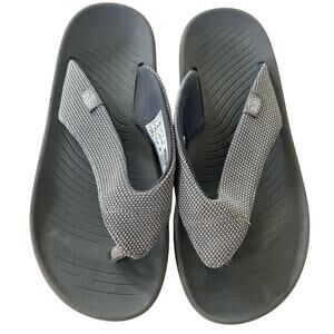 NWOT Hey Dude Men's Milo Black and Gray Flip Flops